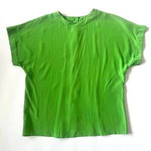 vintage green silk t-shirt blouse with buttons down back